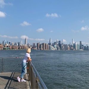 Meet your Posher, Lesia